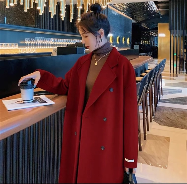 女裝雜款呢子大衣外套款式貨源多多批發(fā)價16元一件，可分貨，一手貨源歡迎代理15989663793