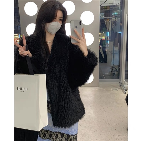 女裝皮草外套大量來貨