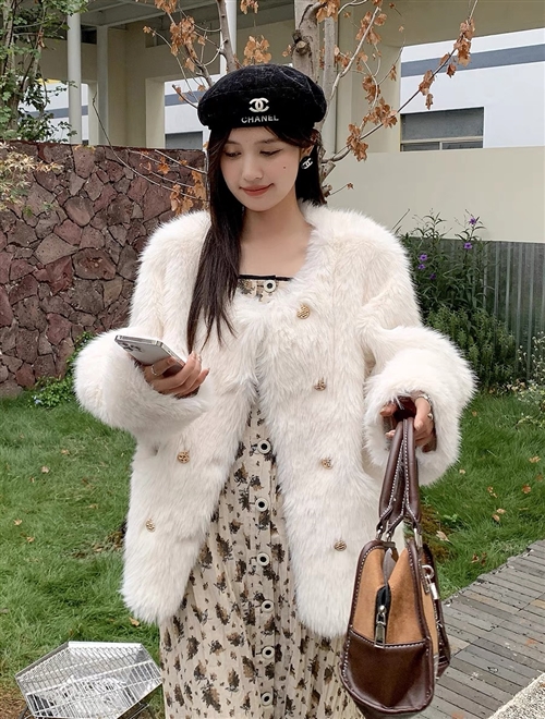 女裝皮草外套大量來貨