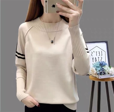 雜款女裝秋裝毛衣有貨處理全清價(jià)5元一件.適合各大市場(chǎng)．聯(lián)系掃下圖二維碼關(guān)注，一手貨源歡迎代理