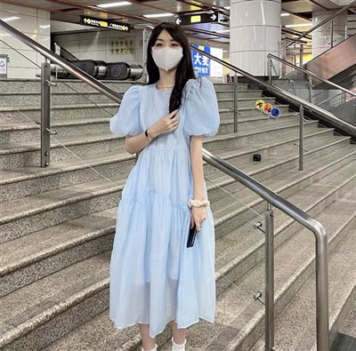 雜款女裝連衣裙款式貨源多多批發價11元一件，適合各大賣場，聯系微信掃一掃圖片二維碼